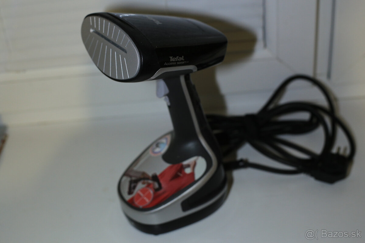 parná brzkontaktná žehlička TEFAL