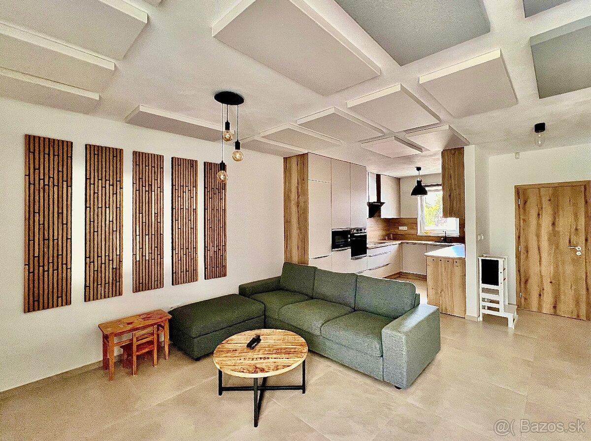 ZNÍŽENÁ CENA Predaj 4 izbový rodinný dom nedaleko Piešťan