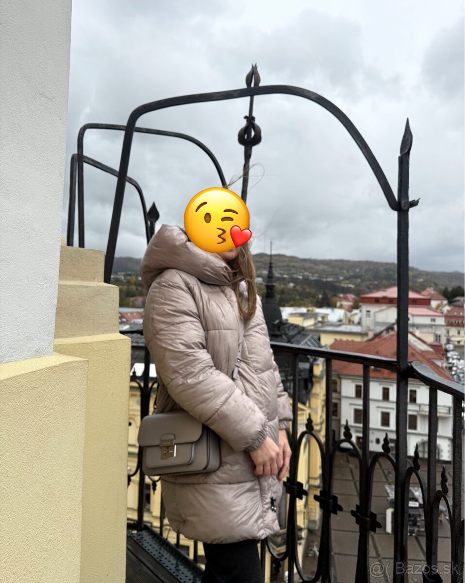 Predám luxusnu damsku zimnu bundu Michael Kors