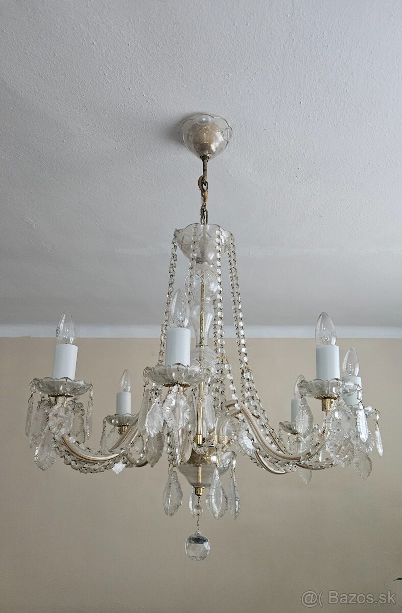 Kryštálový luster