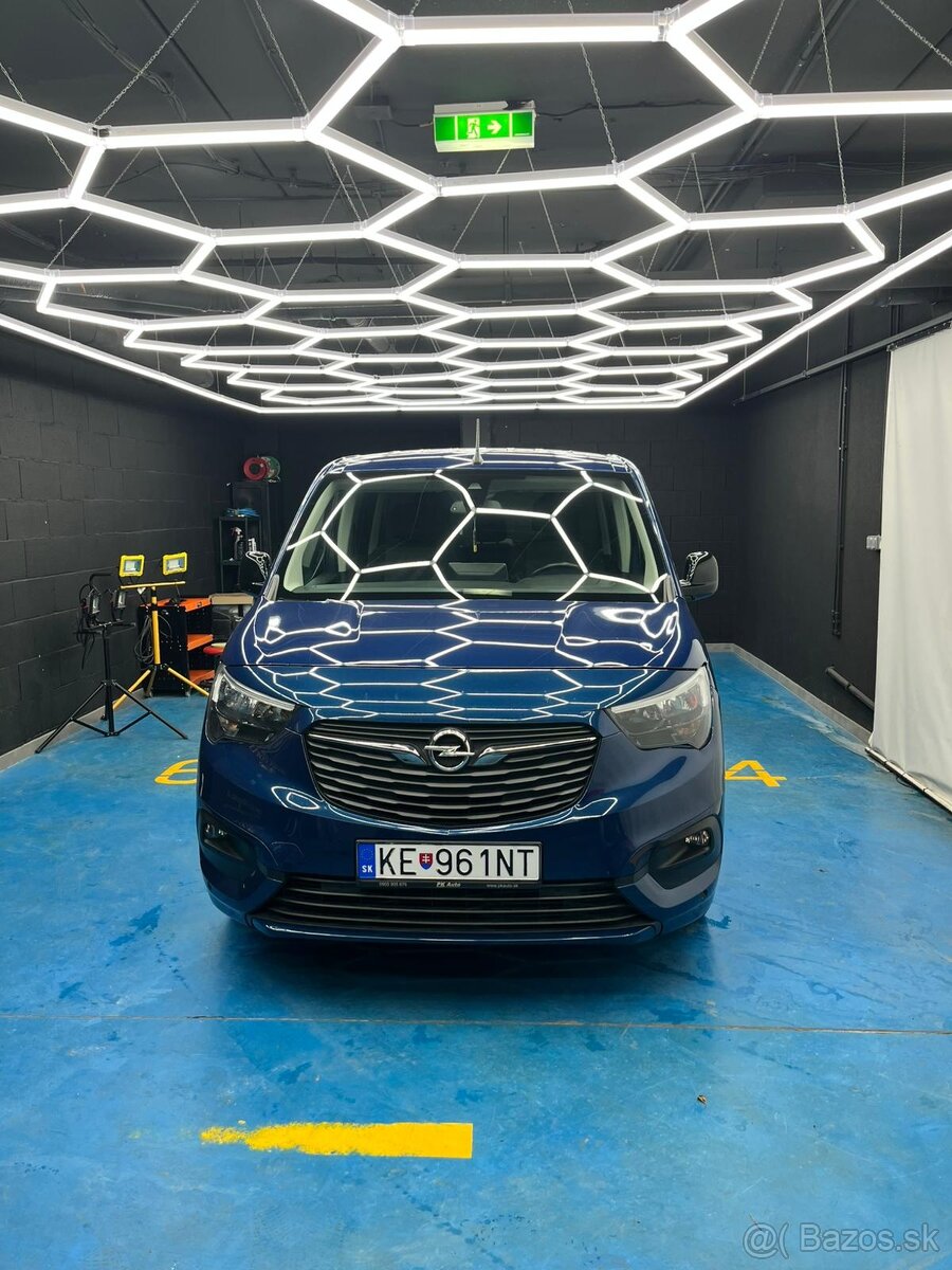 Opel Combo Life 1,2 benzín AUTOMAT (odpočet DPH)