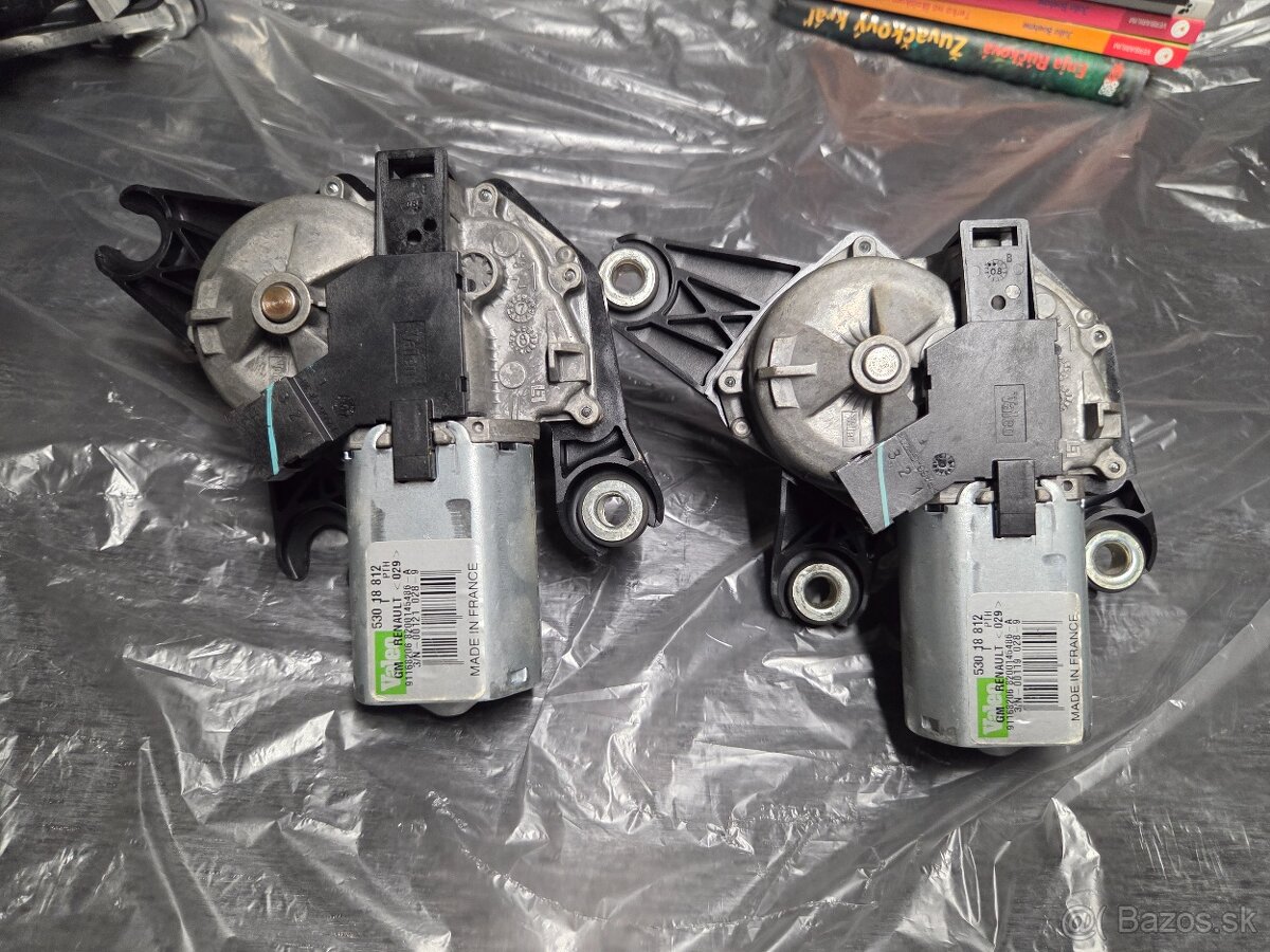 Motor stieračov zadný 53018812 Renault