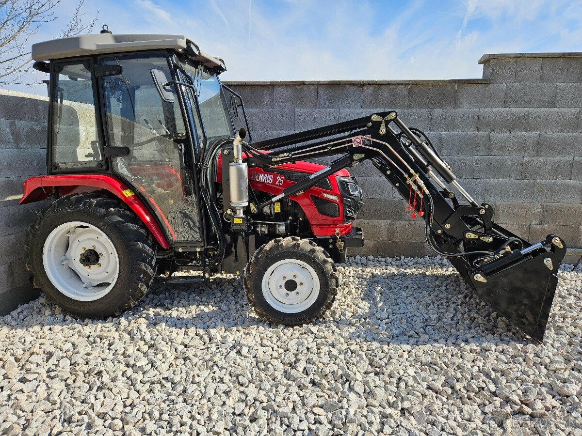 Malotraktor 25 koní