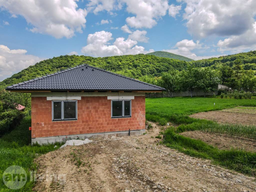 NA PREDAJ 4-izbový bungalov v tichej lokalite – Košeca časť