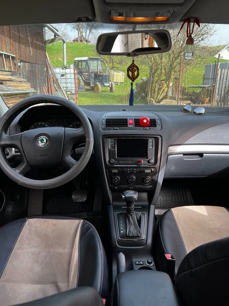 PREDÁM ŠKODA OCTAVIA II 1,9 TDI 77KW