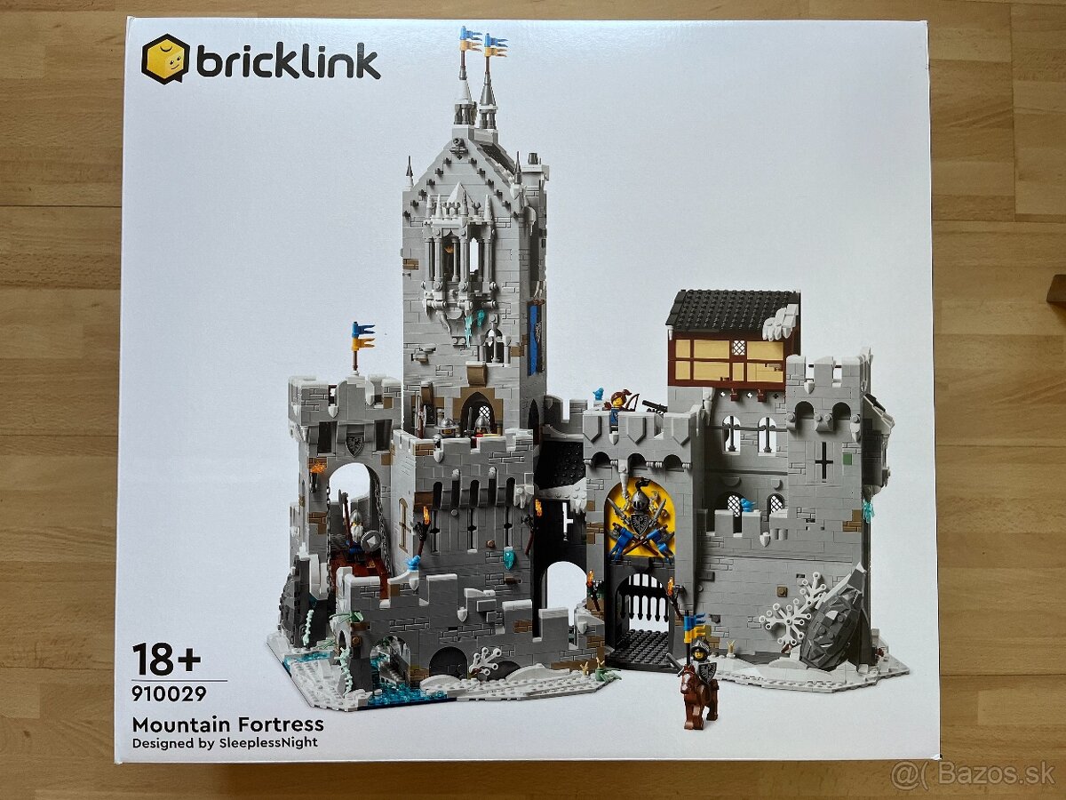 LEGO BrickLink 910029 Castle Mountain Fortress