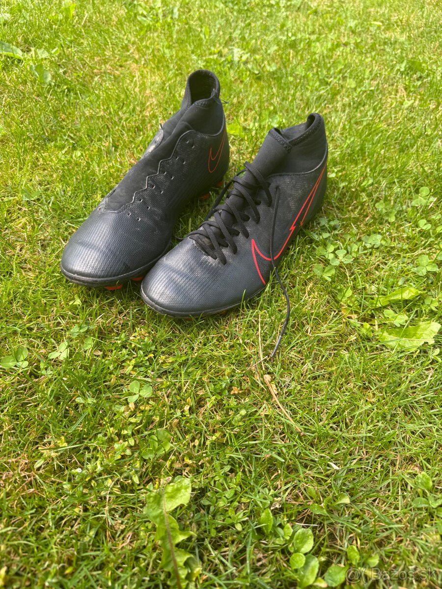 nike decke kopačky