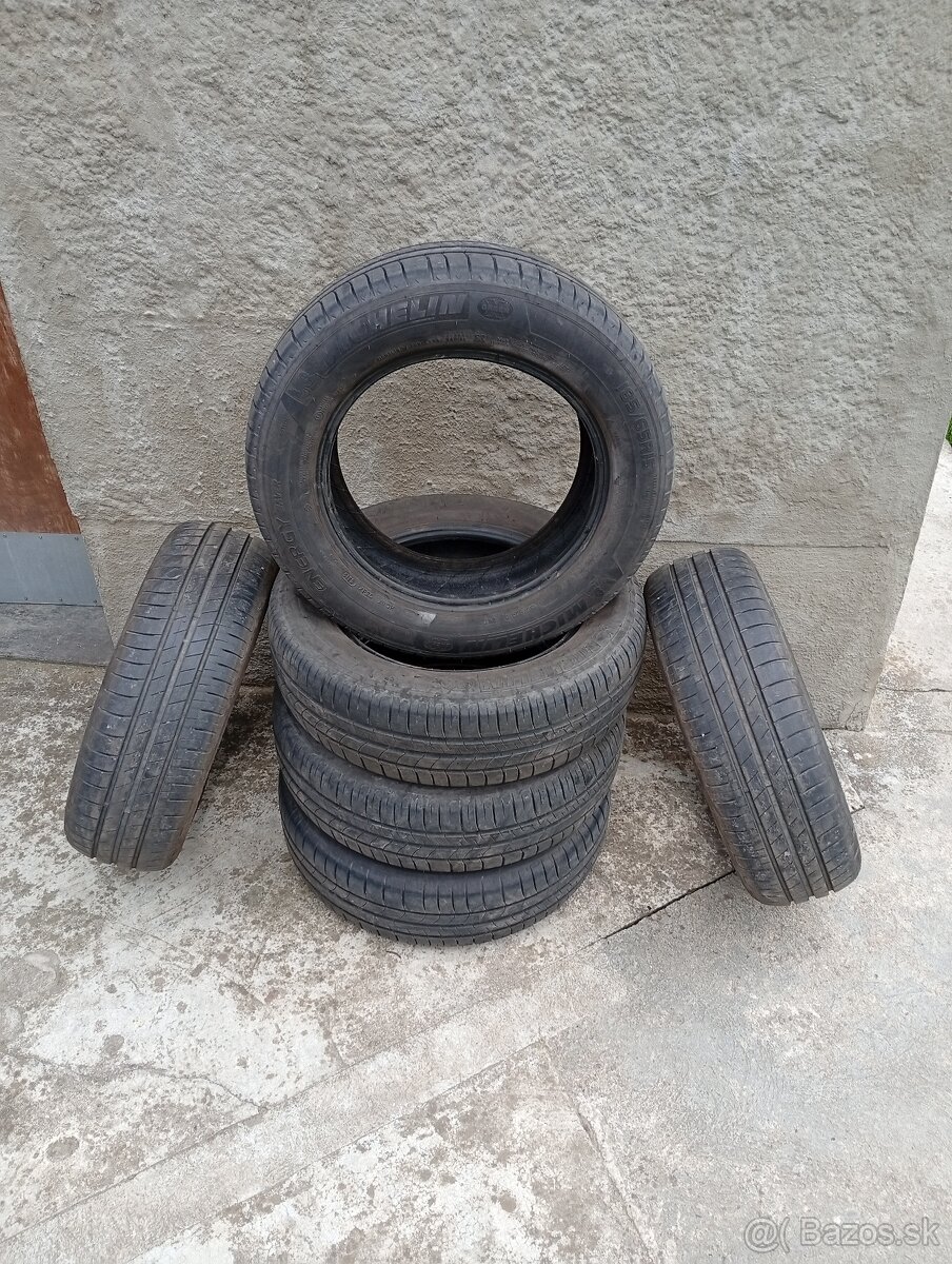 Goodyear 185/65 R15 2 ks