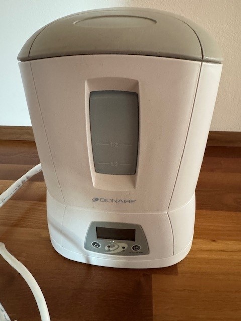 predám zvlhčovač vzduchu Bionaire BWM 401