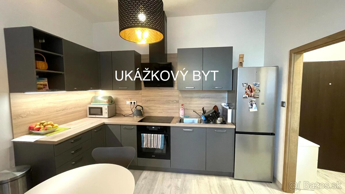 Na predaj 2-izb. byt Továrenská, Senica