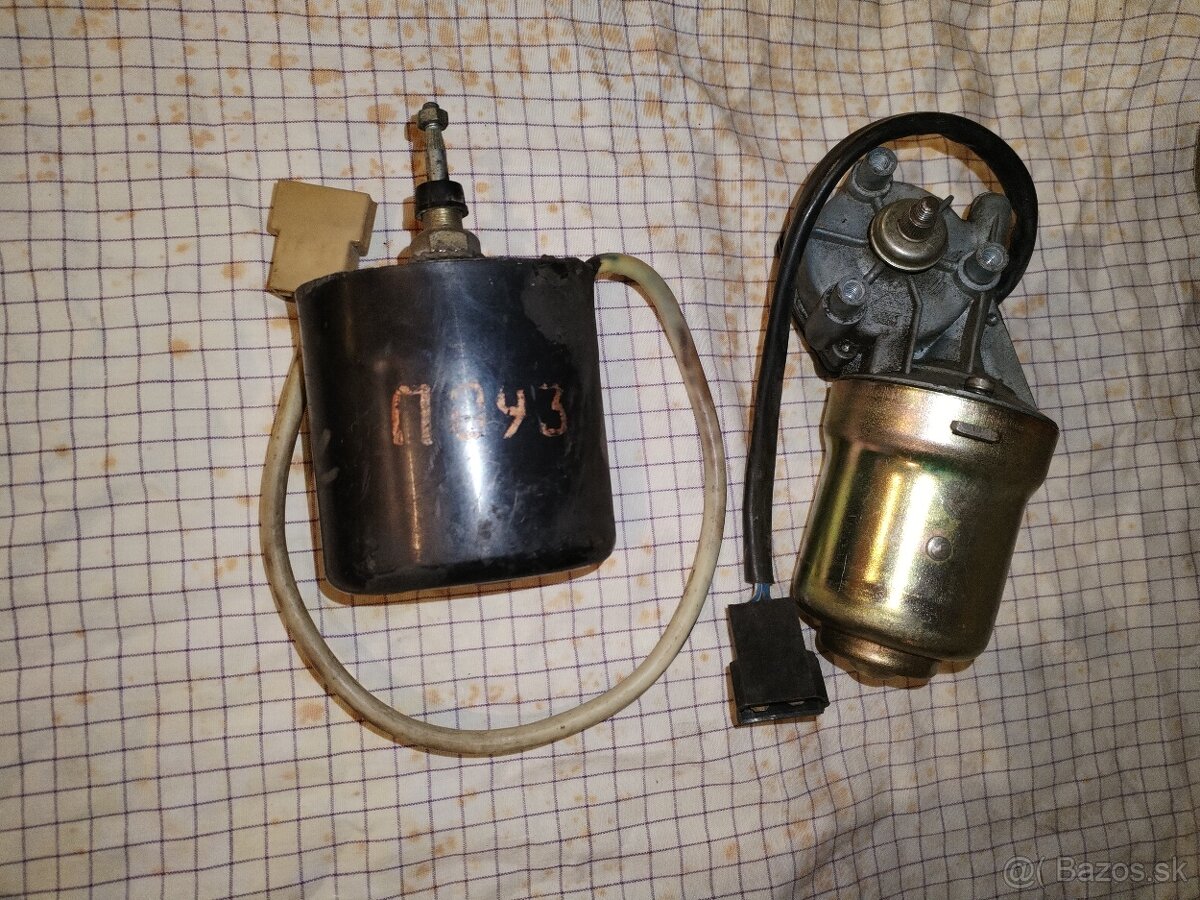 Motorčeky stieračov lada