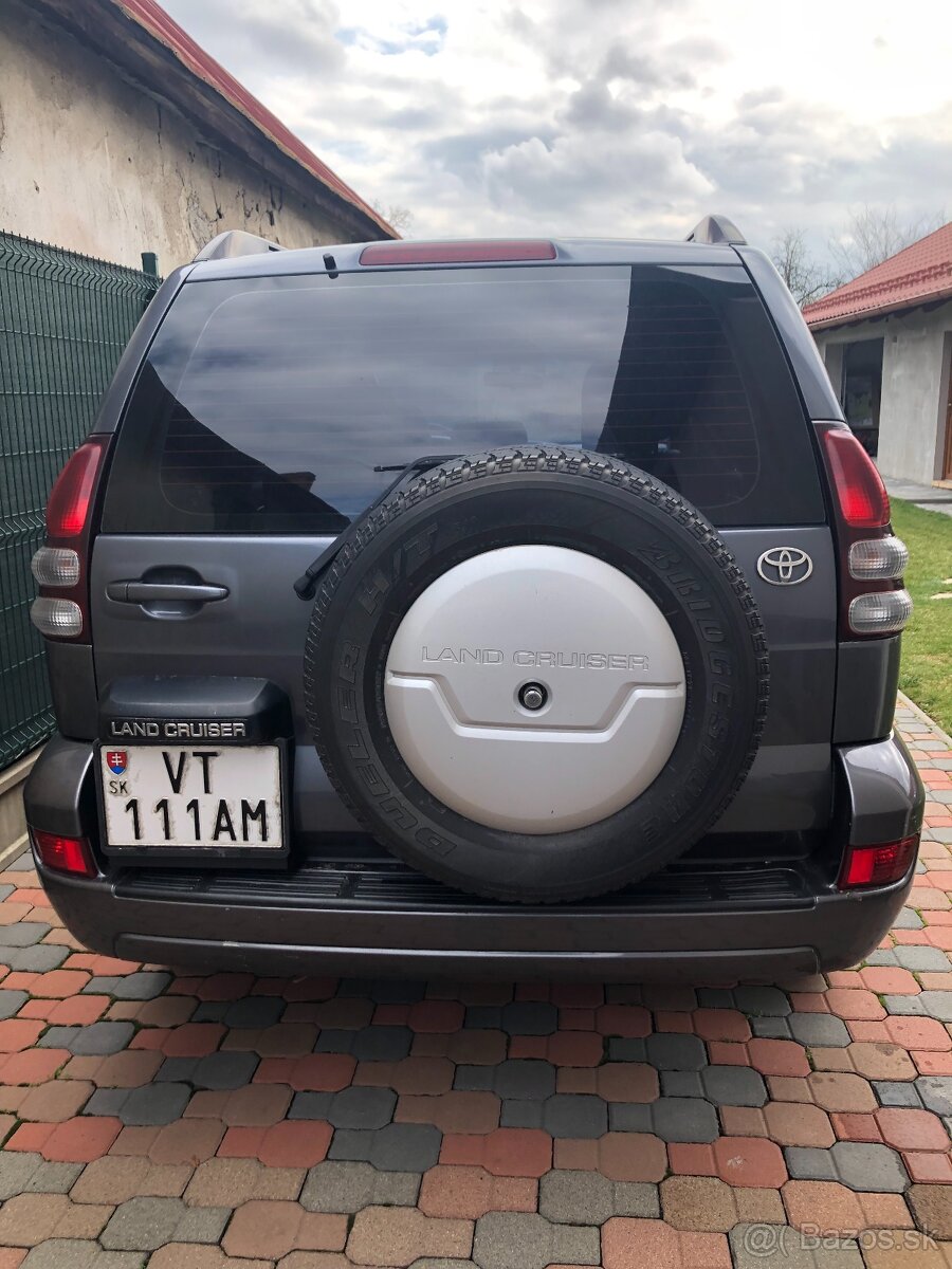 Predám Toyota Land Cruiser J12 3,0 A D-4D 02