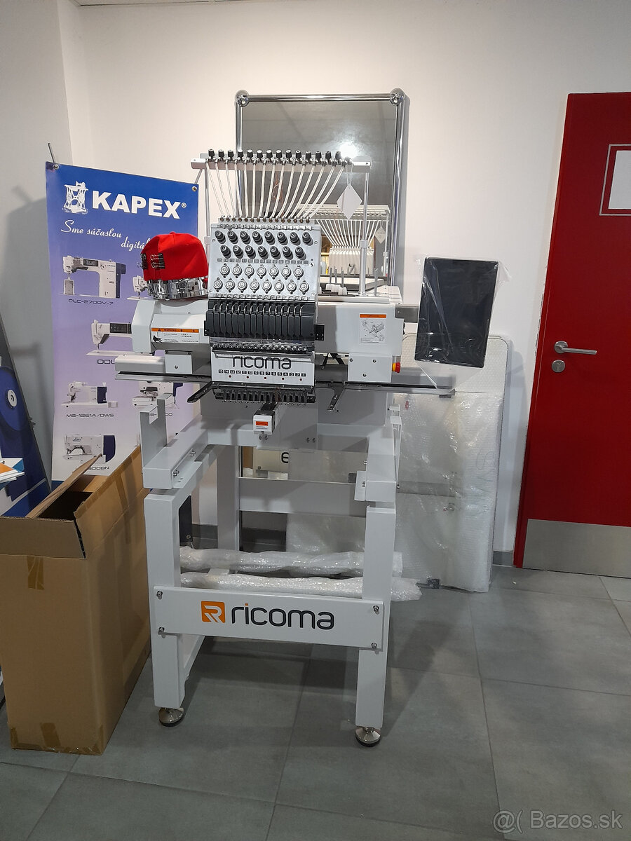 Vyšívací stroj 15-ihlový Ricoma SWM-1501-10S