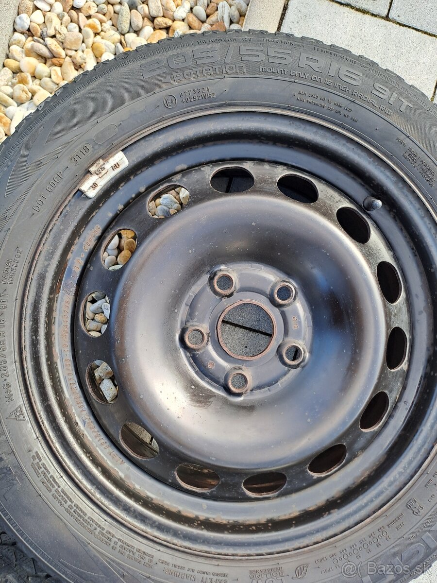 6,5x16 5x112 ET50 plechové disky 205/55 R16 zimné