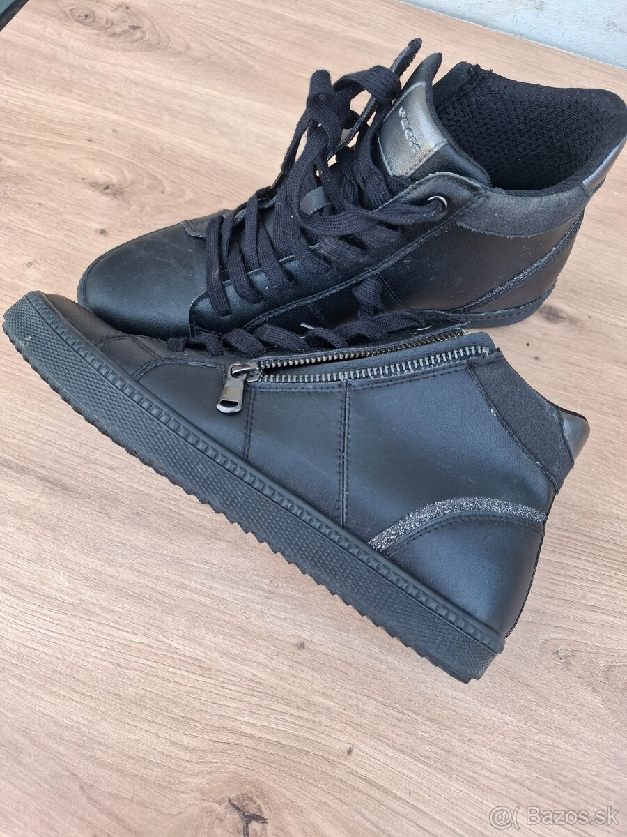tenisky Geox c.40