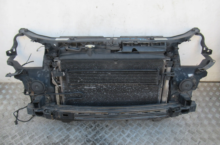 Hyundai Santa Fe 2.2 D 2006- chladičová stena
