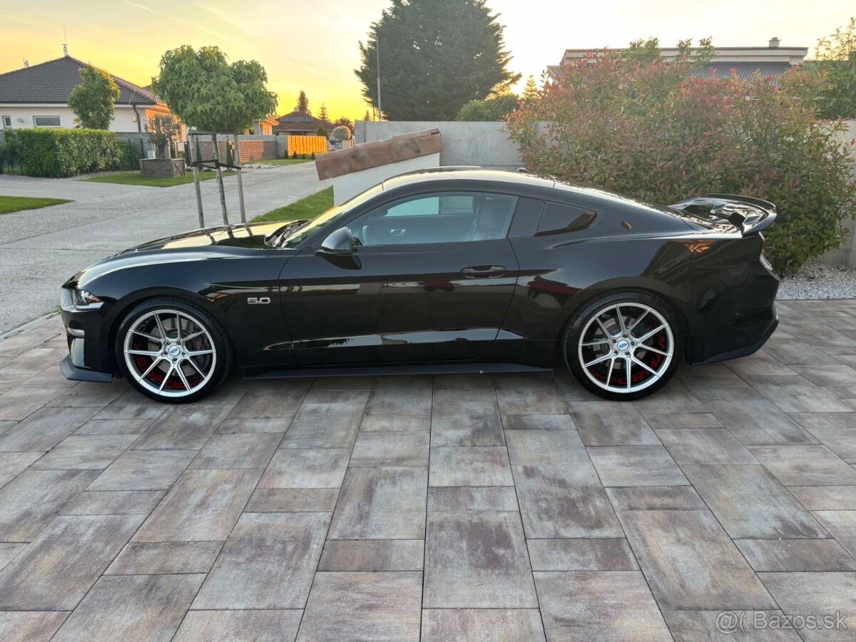 Ford Mustang 5.0 Ti-VCT V8 GT