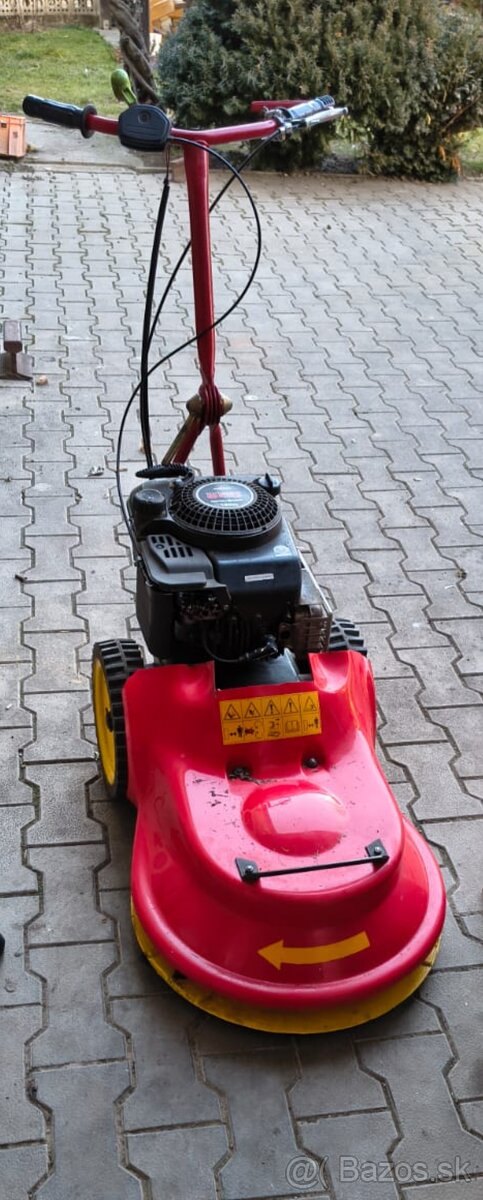 Bubnová kosačka s pojazdom