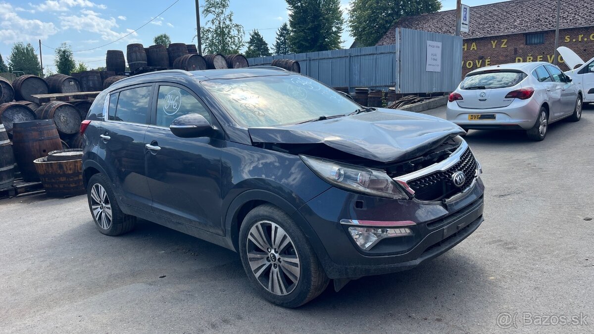 346. KIA SPORTAGE 1.7crdi D4FD Na náhradní díly