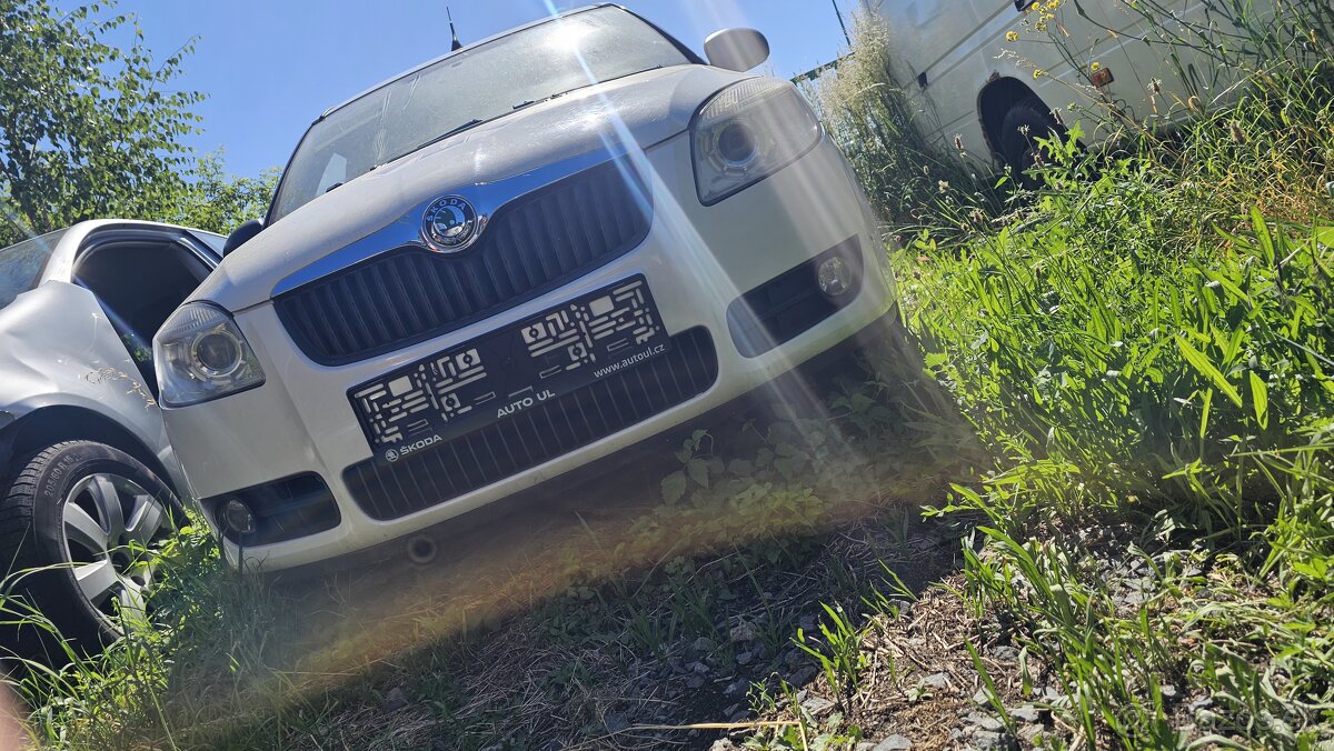 Kompletní přední část Škoda Roomster