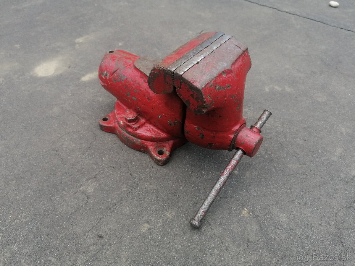 Predám zverák YORK 125 A