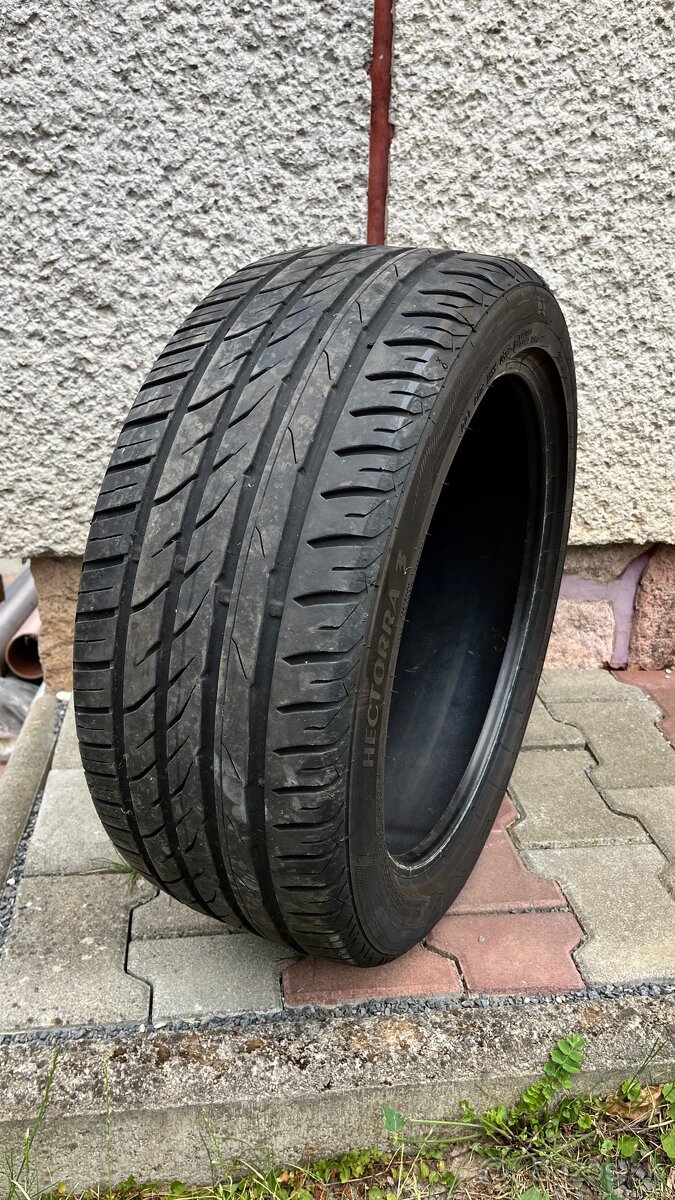 1ks letná pneu 225/45 r17 Matador