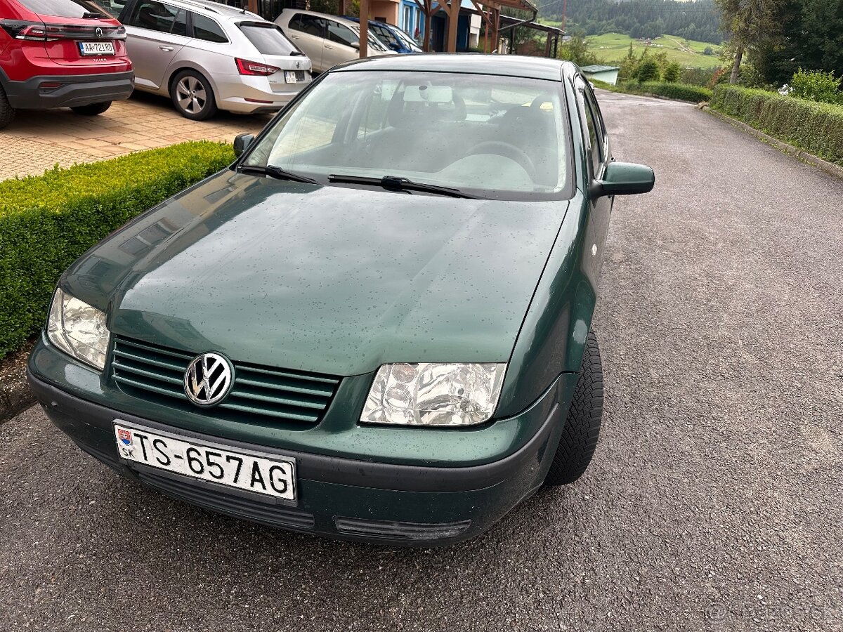 VOLKSWAGEN BORA 1.4 benzin