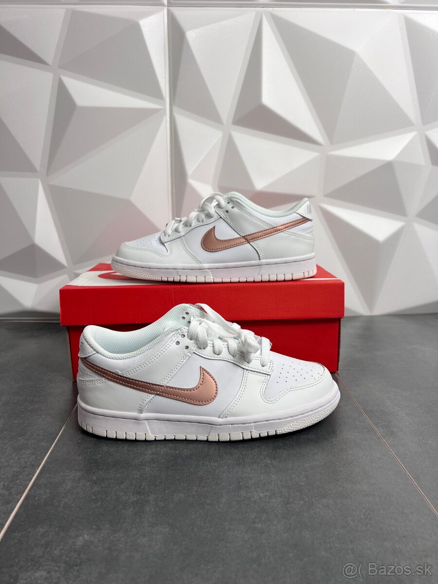 Nike Dunk Low White Pink