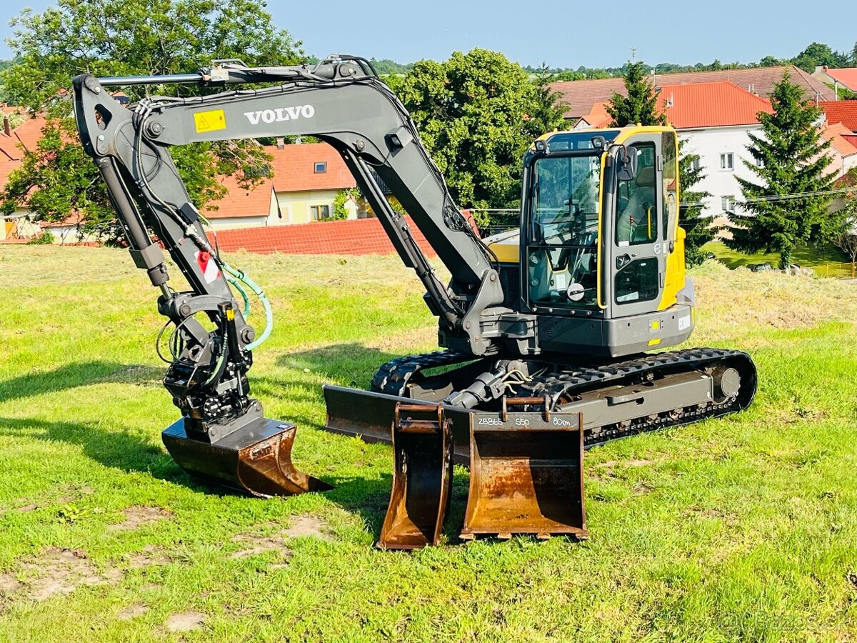 Pásové rypadlo Volvo ECR88D