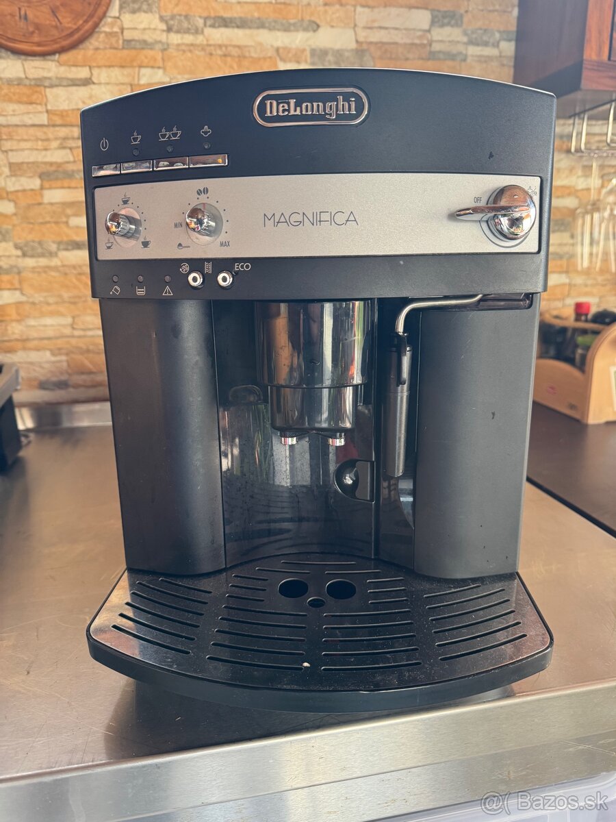 DeLongi Magnifica