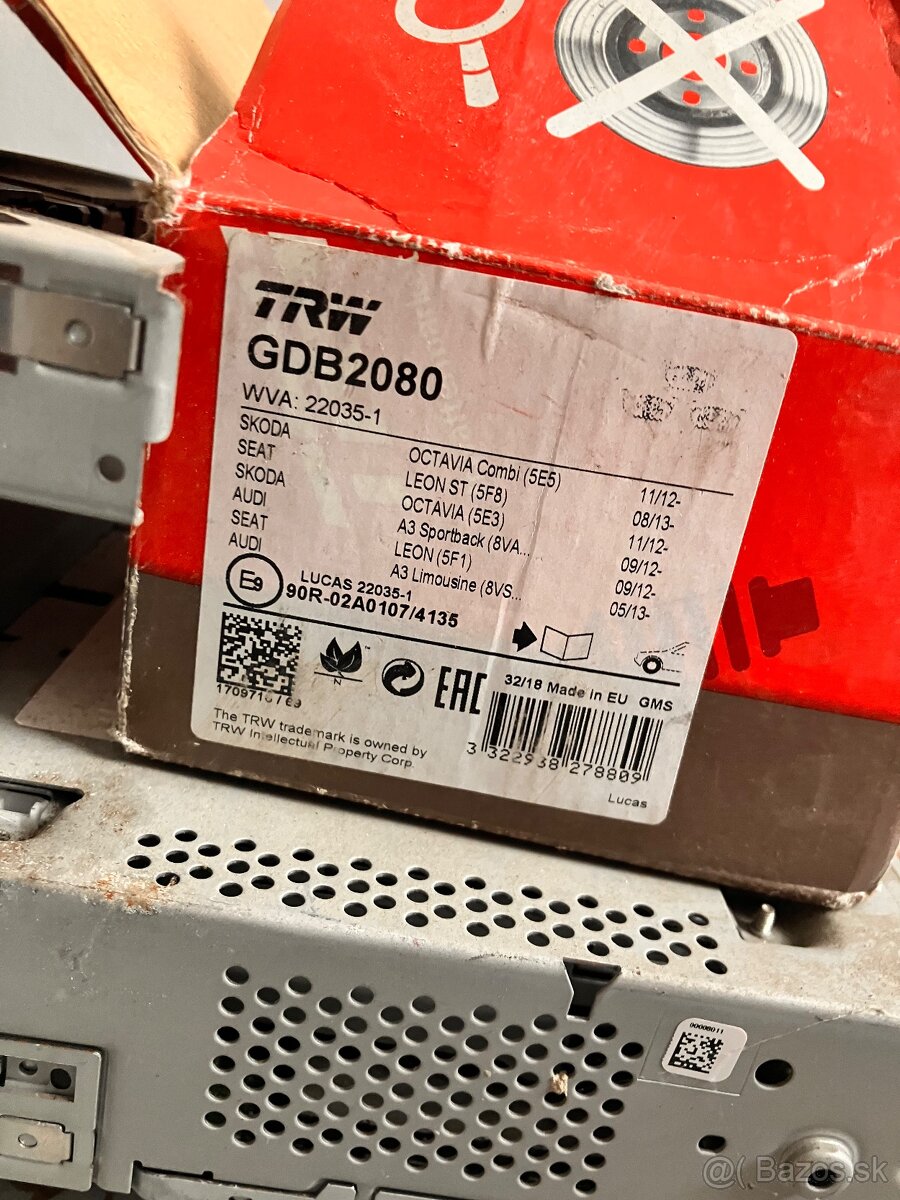 TRW sada predných  brzdových platničiek GDB2080