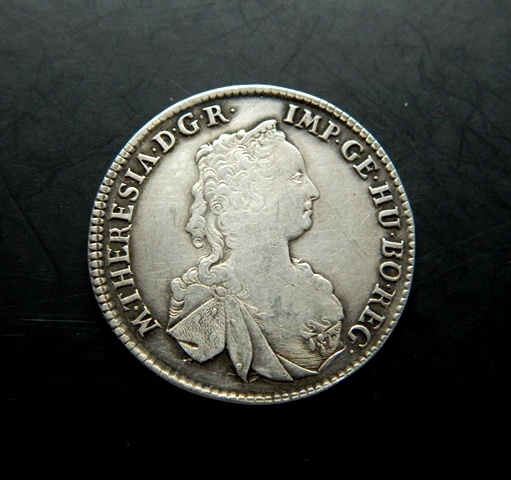 Predám 1/2 toliar 1760 Hall Mária Terézia