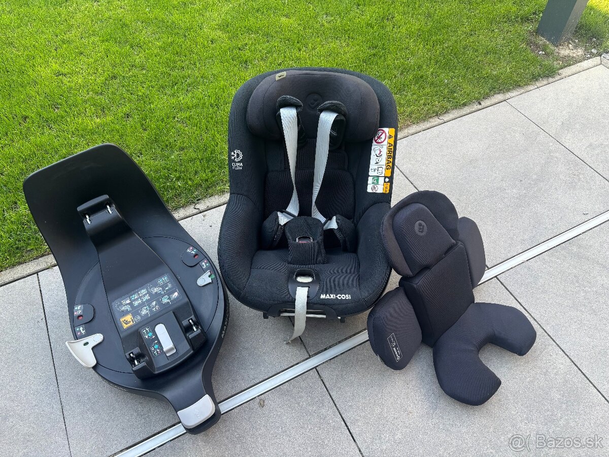 Maxi Cosi Pearl 360 + zakladna