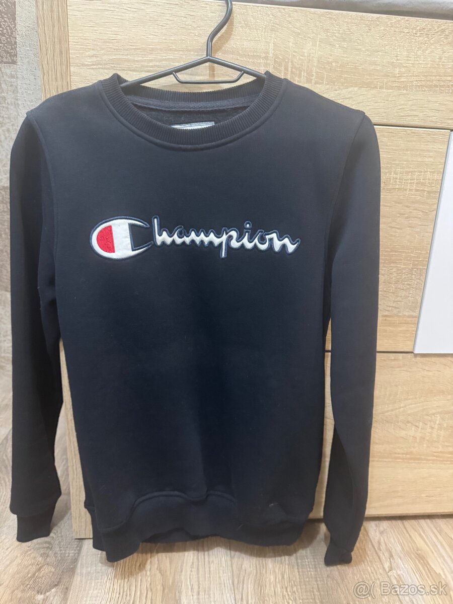 Champion mikina S tmavomodrá