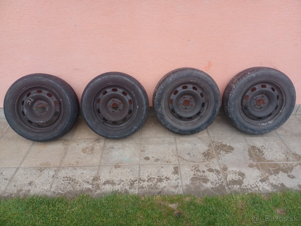 Plechove disky s pneu