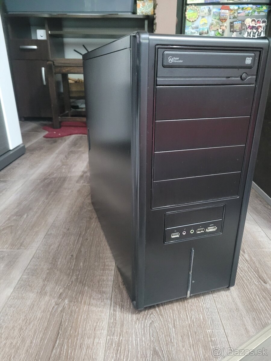 Intel pentium 3,20GHZ, 8 GB RAM, RADEON RX 550, SSD 250GB