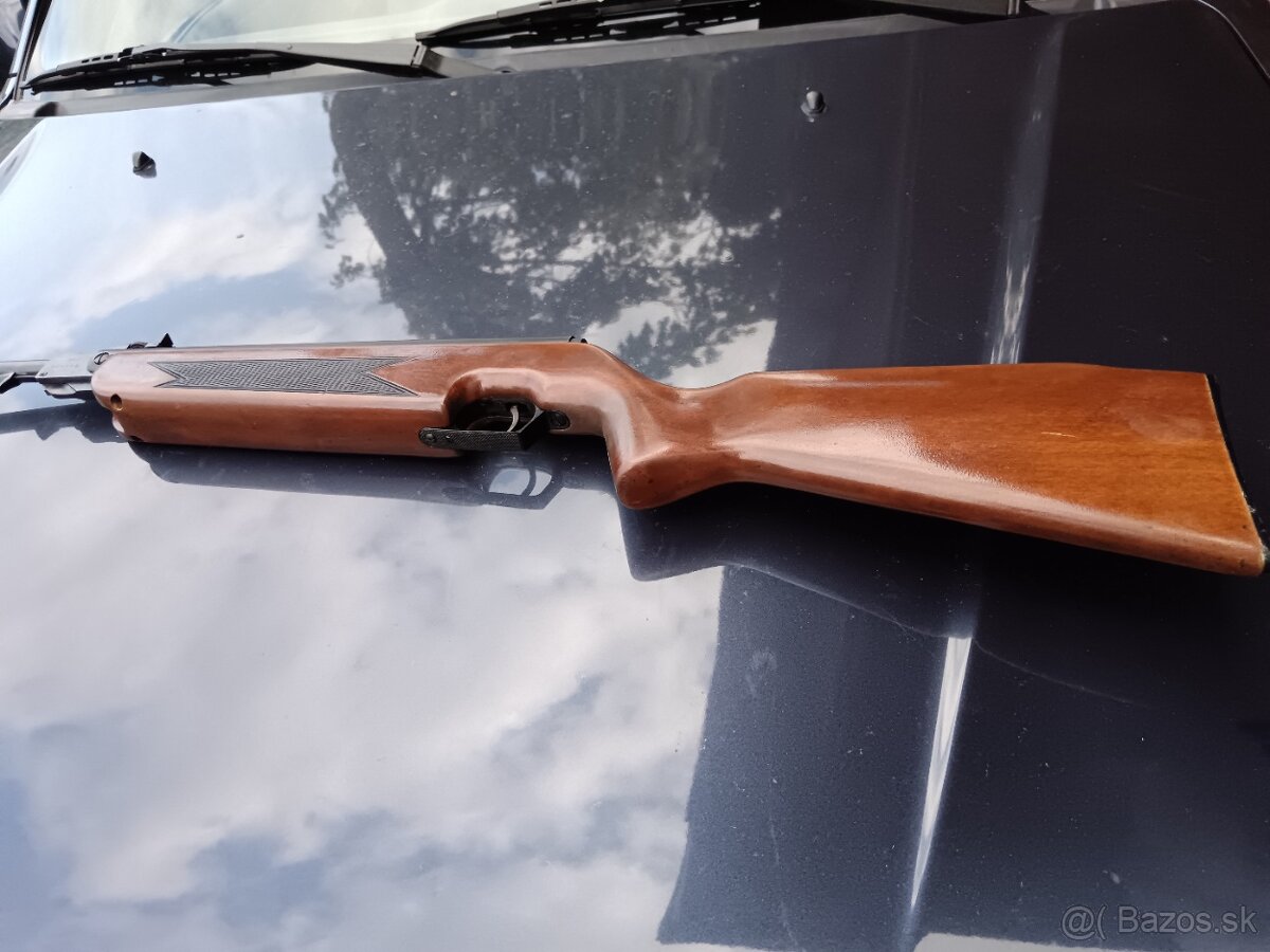 Vzduchovka CZ631