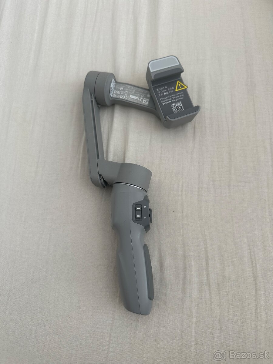 Zhiyun Smooth Q3 – 3-osový stabilizátor pre smartfóny