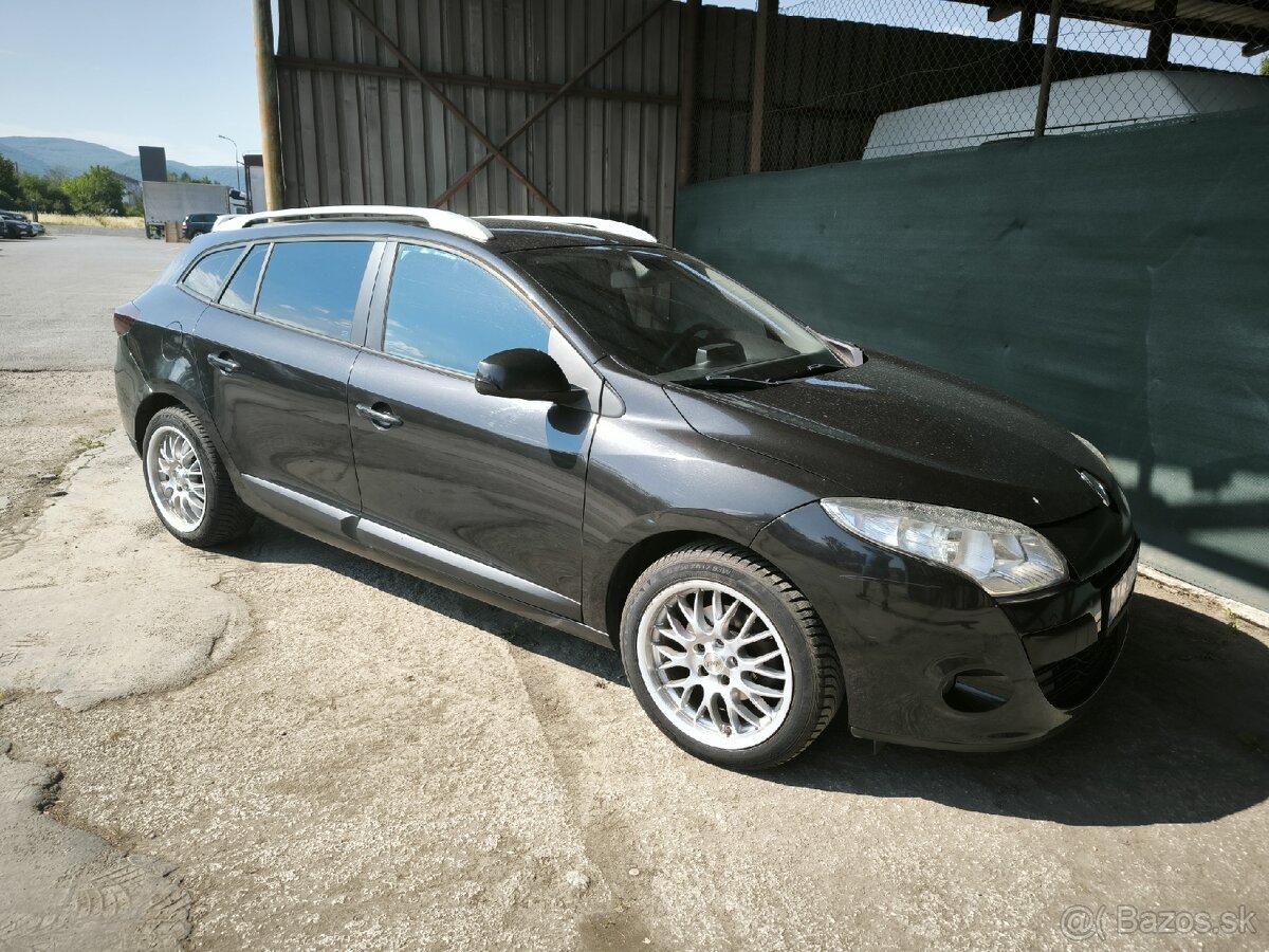 Renault Megane Grandtour 1.5dci 81kw 6/2010 233t.km ťažné