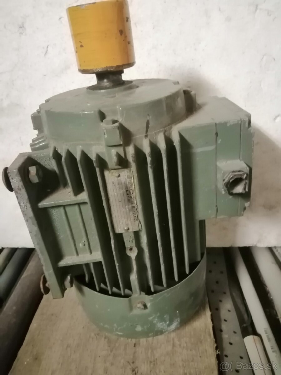 3 Fazovy elektromotor