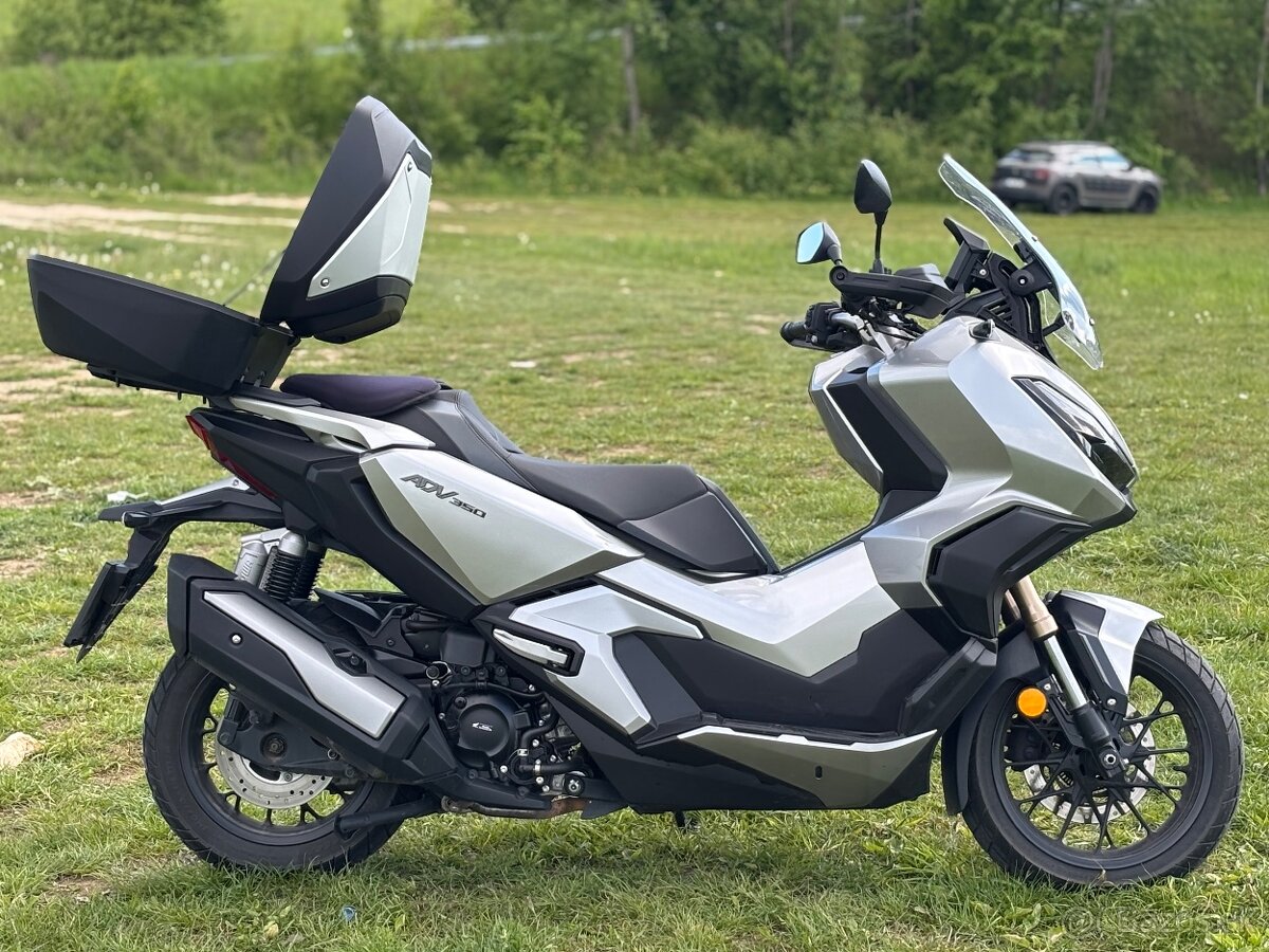 Honda ADV 350 + Smart TOP BOX