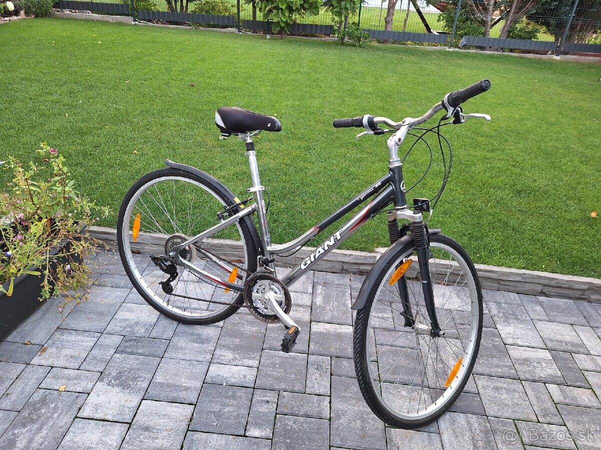 Predám Mestský bicykel Giant