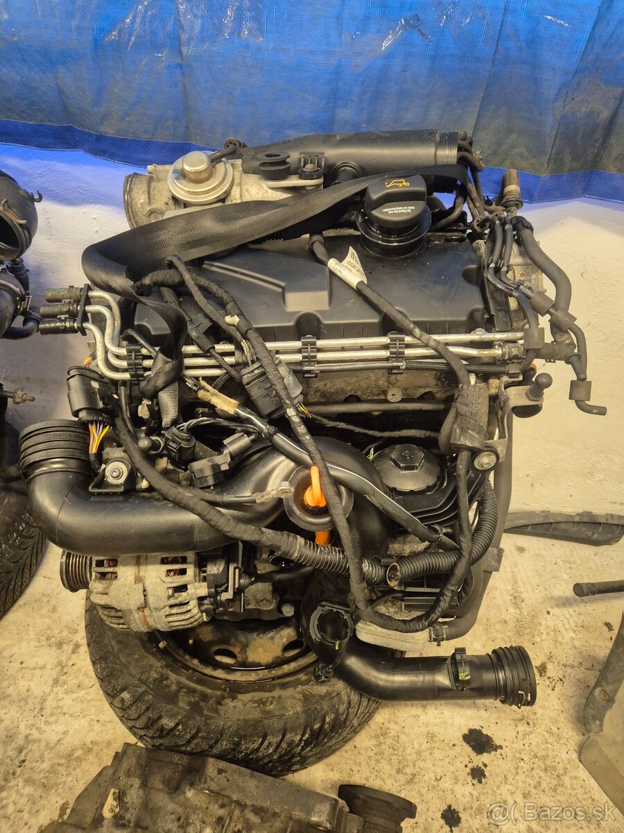 Predám kompletný motor 1.9tdi 77kw BXE - najazd220tis-