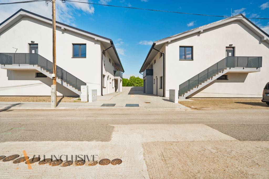 ALL INCLUSIVE | NA PREDAJ 3 IZBOVÉ BYTY V OBCI JANÍKY