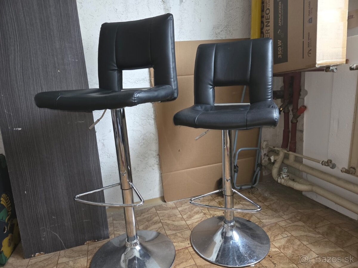 Barové stoličky