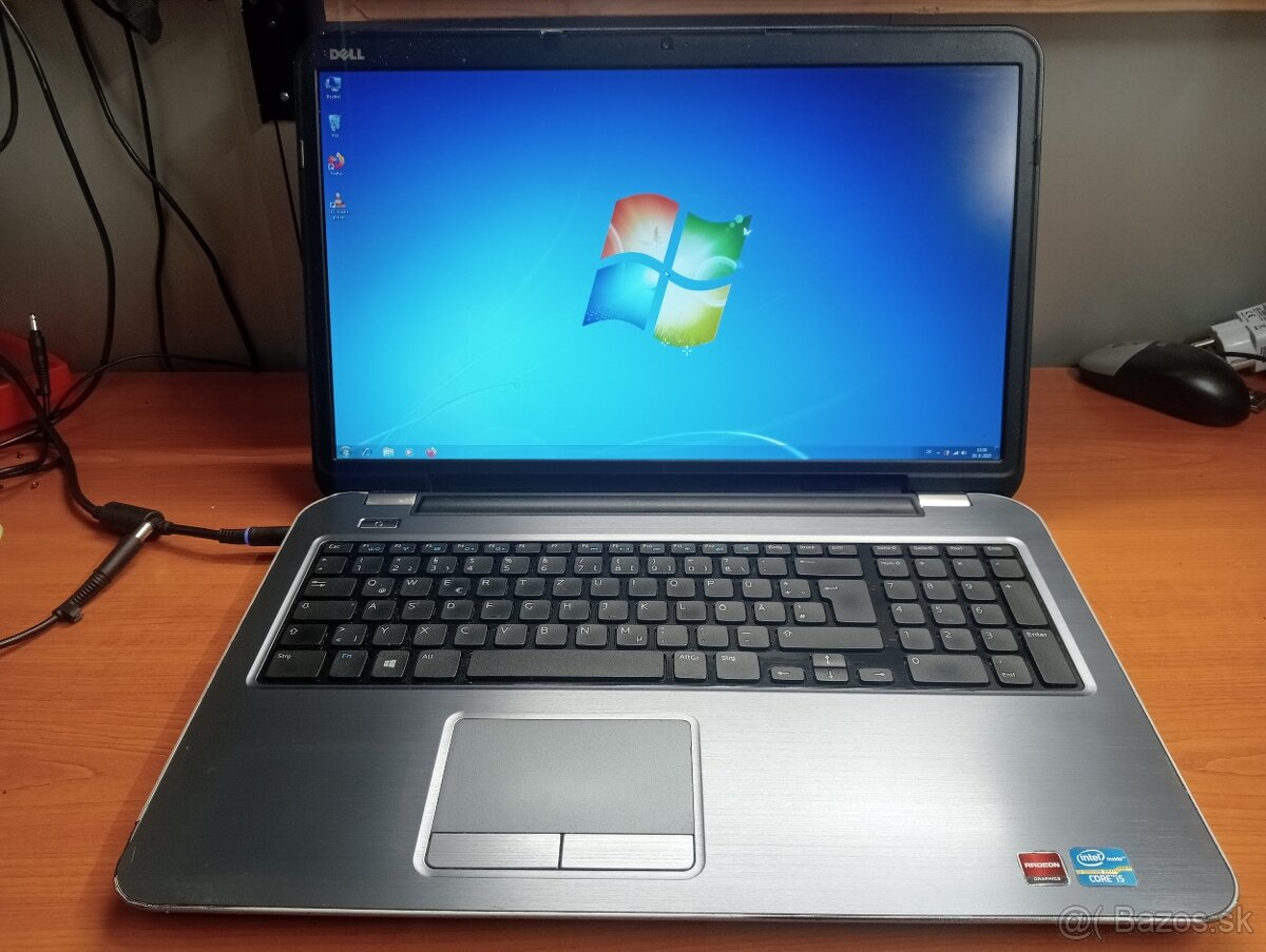 predám DELL INSPIRON 5721 , 17" displej , WINDOWS 7