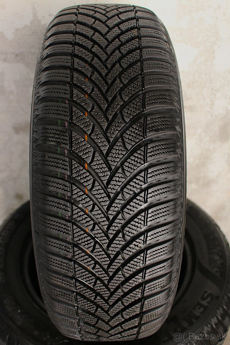 SEMPERIT..7-8MM..ZIMNA..SADA..225/65 r17../SUV/..