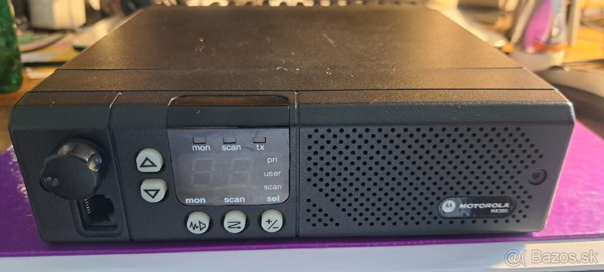 Predám Motorola GM300 UHF