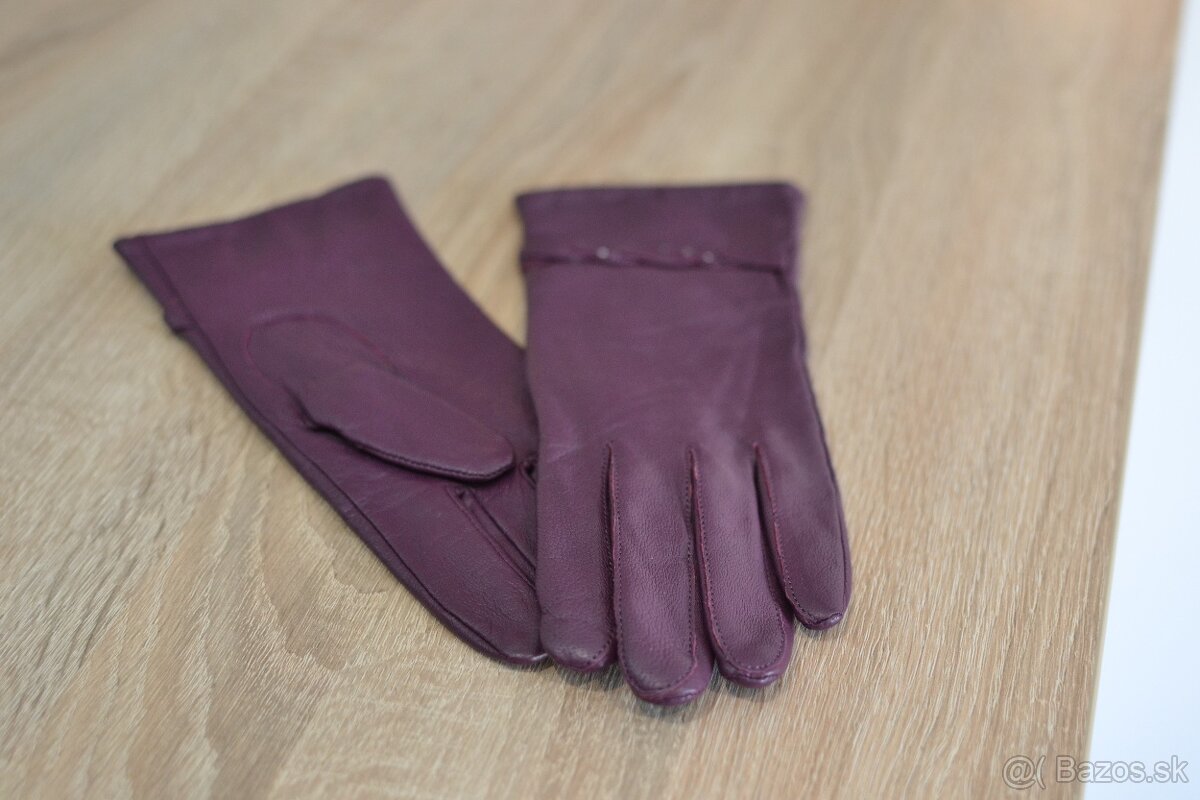 fialové kožené rukavice M