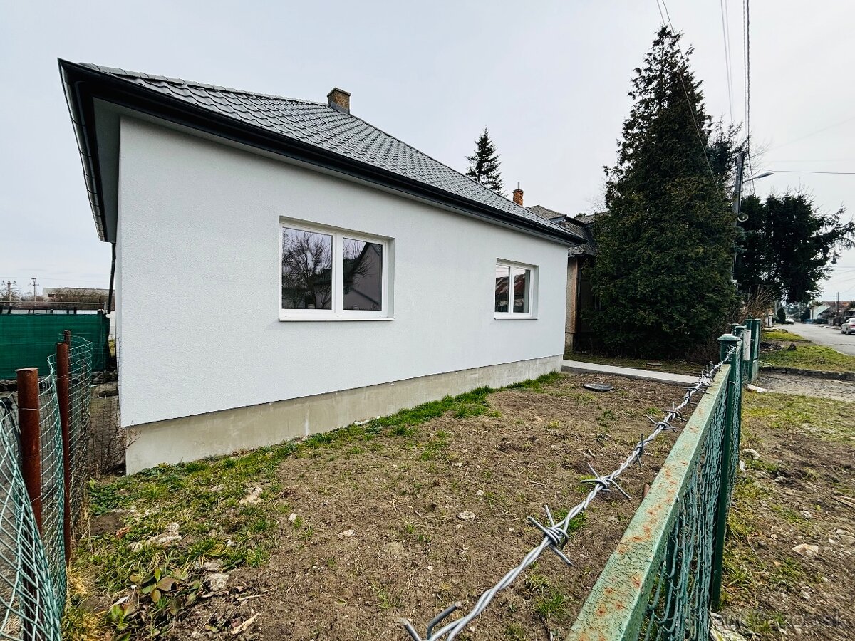Kompletne zrekonštruovaný rodinný dom v tichej lokalite Sečo